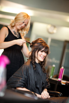 8 Reasons Why You Should Attend Cosmetology School